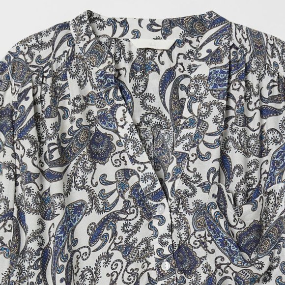White/Paisley-Patterned V-Neck Blouse - Women's US Size 2 - Picture 4 of 5